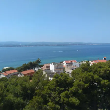 Dujmovic 3 Πανσιόν 3*